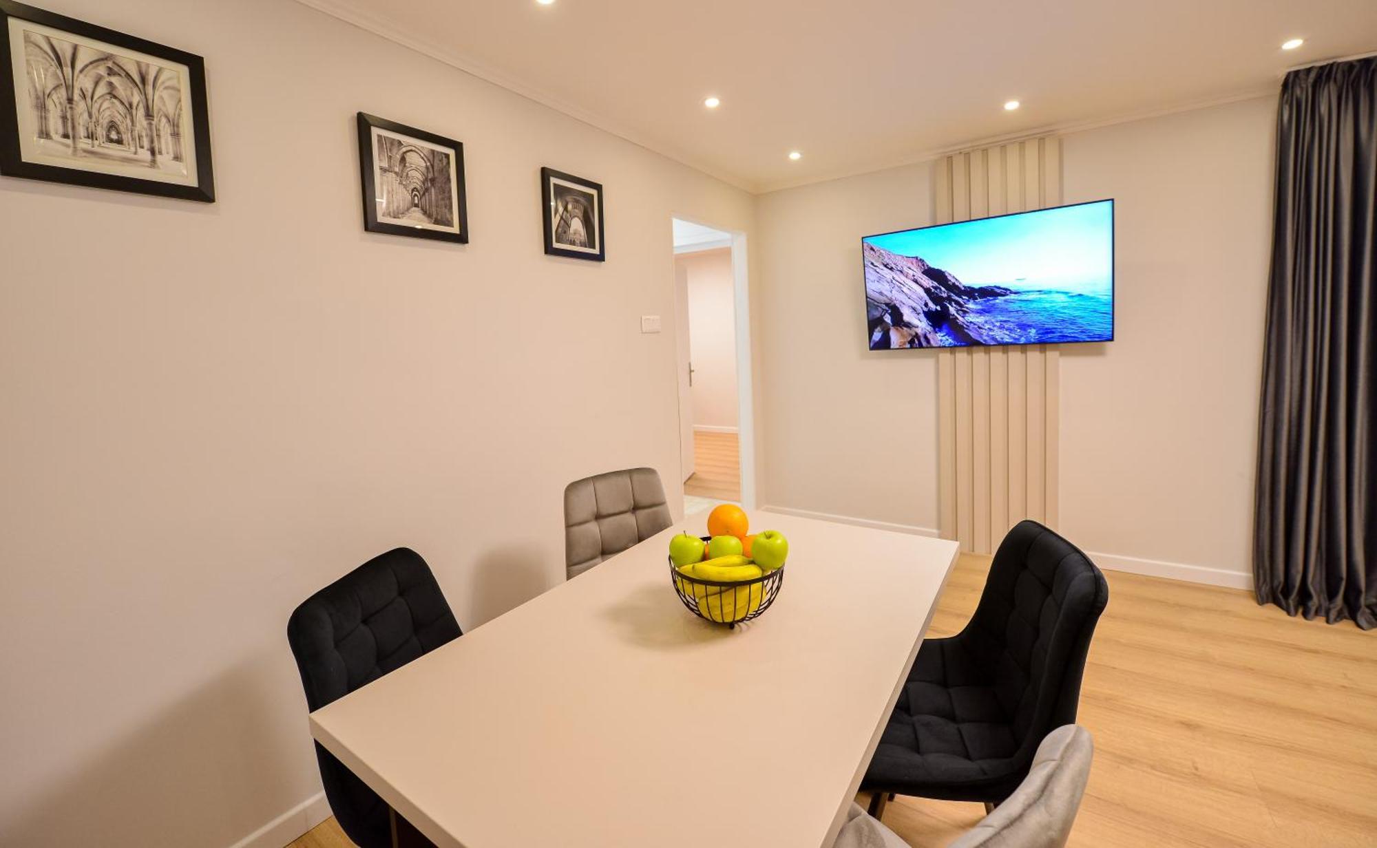 One By One - By Grand Accommodation Bucharest Room photo