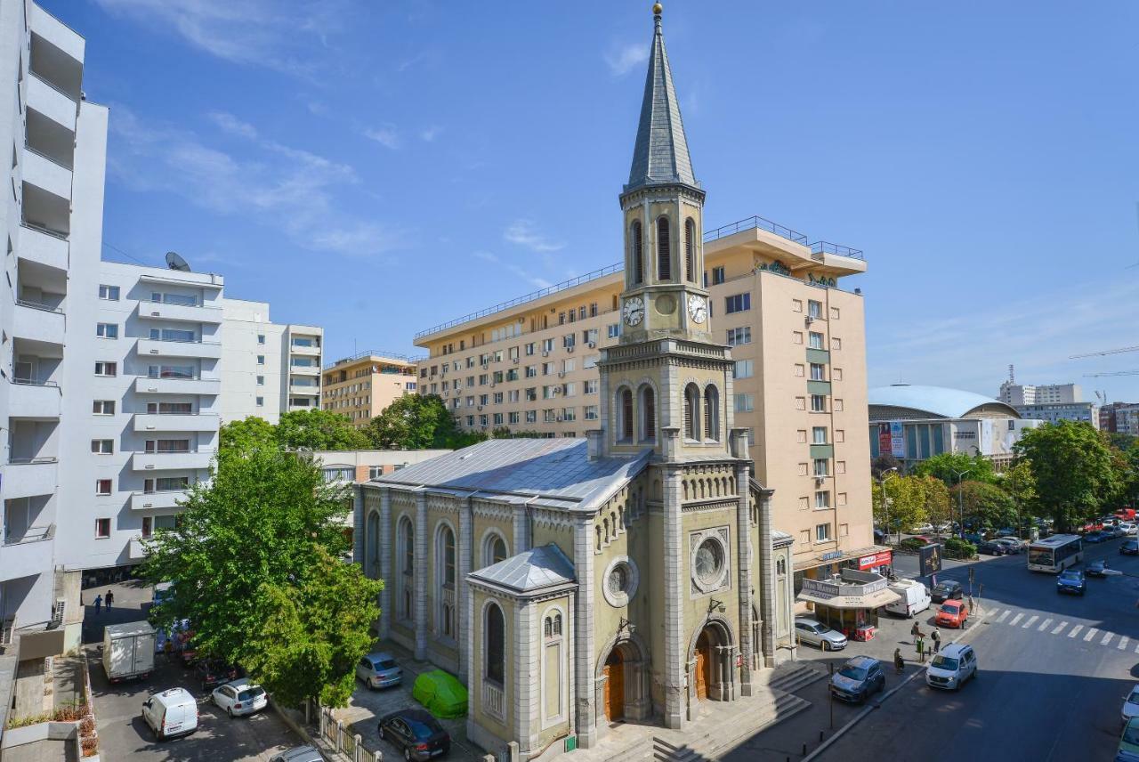 One By One - By Grand Accommodation Bucharest Exterior photo